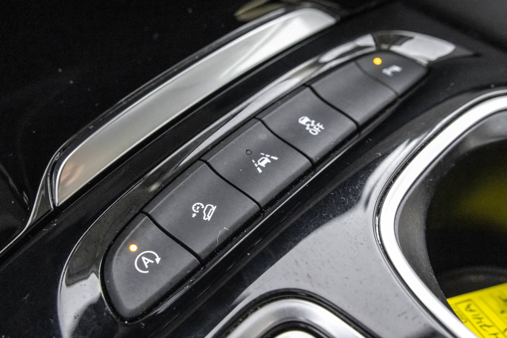 Used 2021 Buick Envision Preferred AWD/4WD image 32