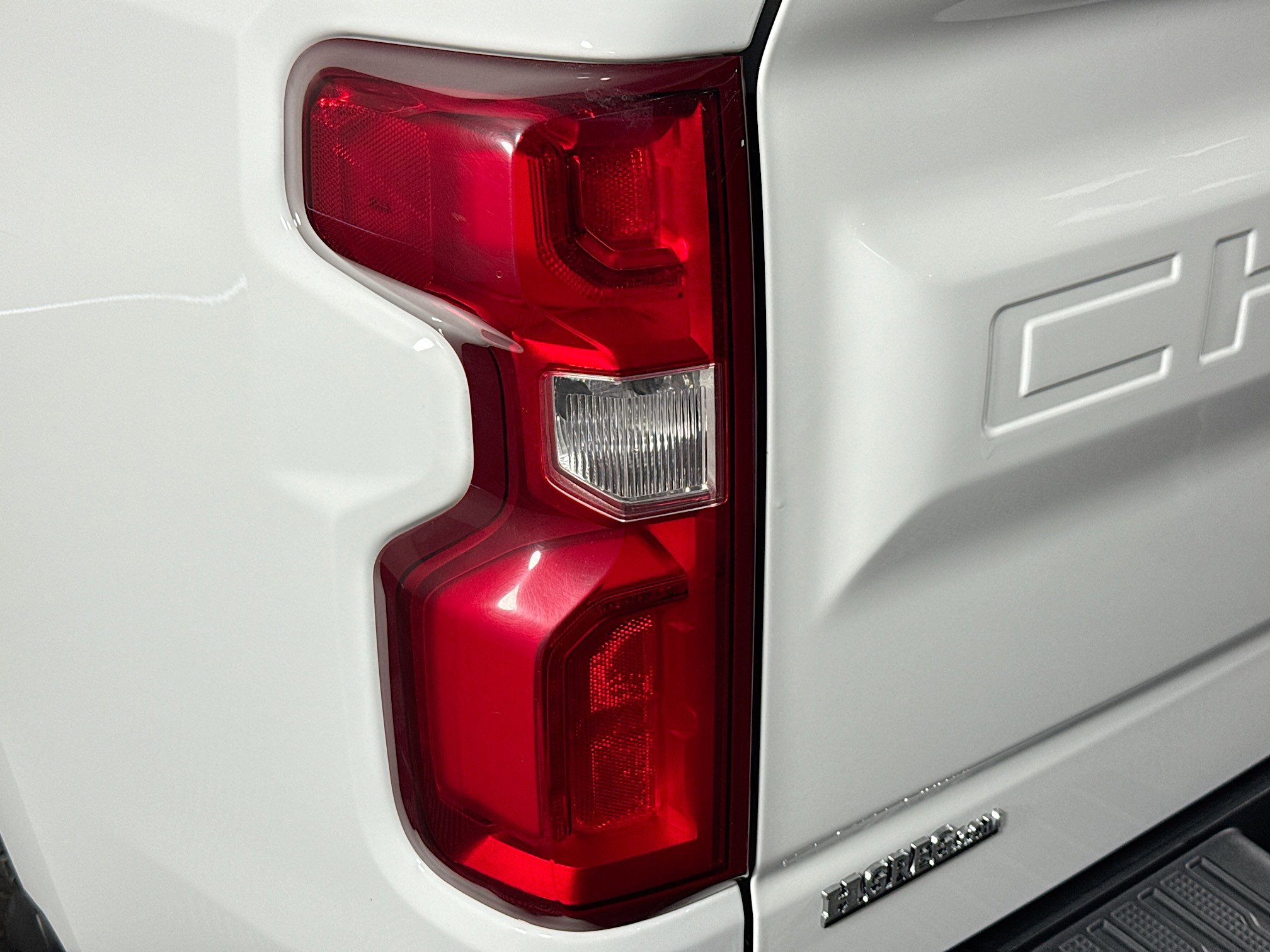 Used 2019 Chevrolet Silverado 1500 Custom Trail Boss image 32