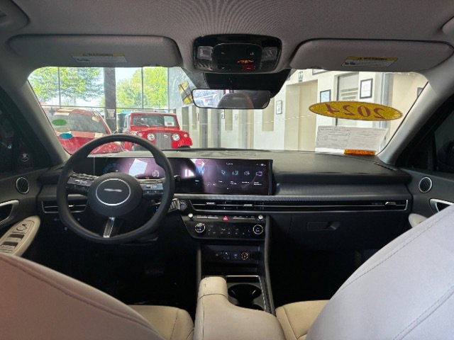 Used 2024 Hyundai Sonata SEL FWD image 29