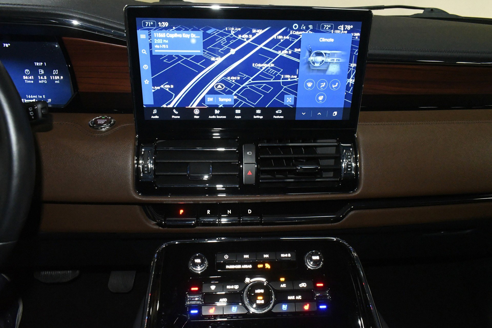 Used 2023 Lincoln Navigator Reserve image 34