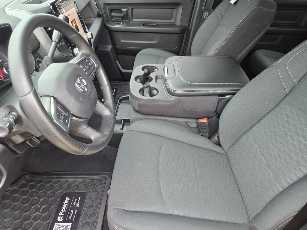 New 2026 RAM 2500 Tradesman AWD/4WD image 9