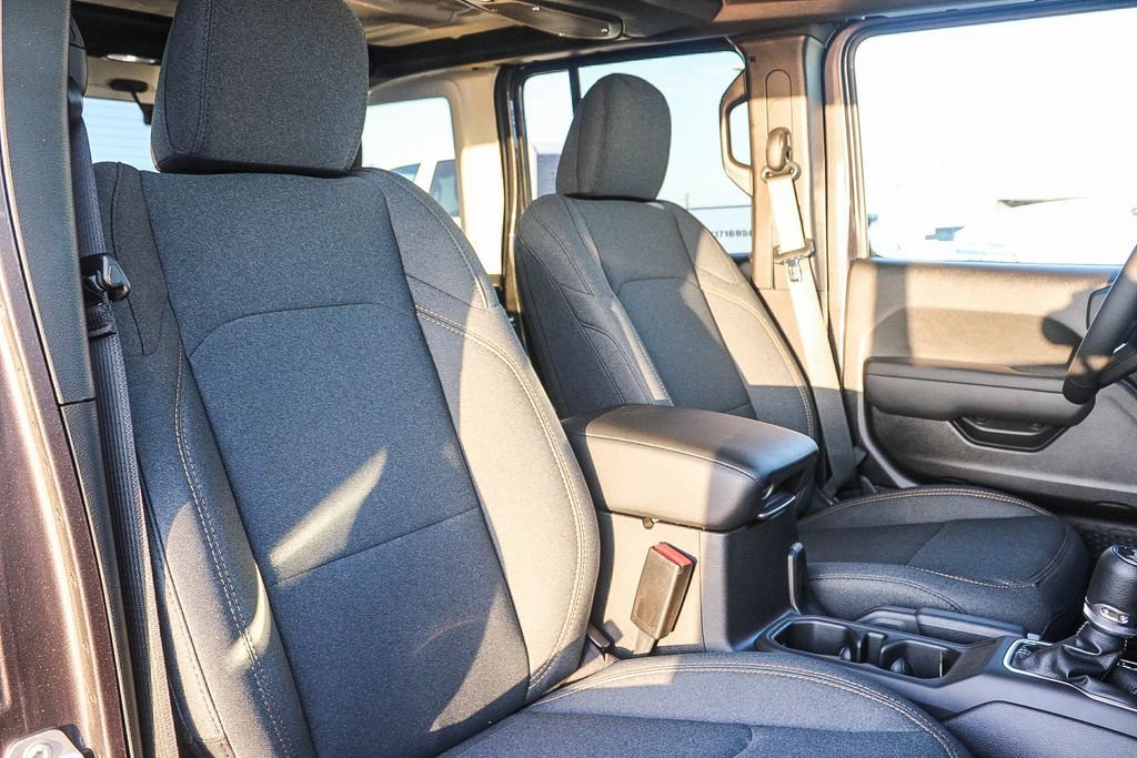 New 2026 Jeep Wrangler Unlimited Sport AWD/4WD image 17