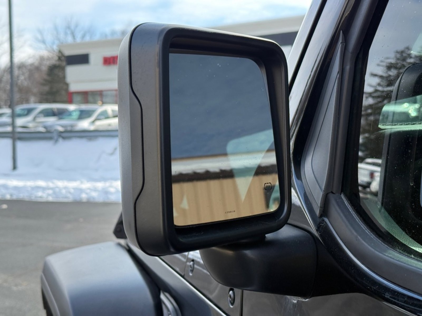 Used 2019 Jeep Wrangler Unlimited Sport w/ Cold Weather Group image 31