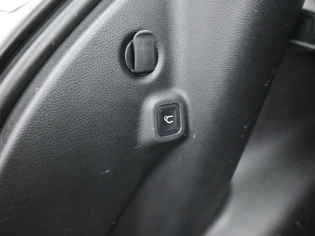 Used 2022 Jeep Compass Trailhawk w/ Trailhawk Elite Group image 25