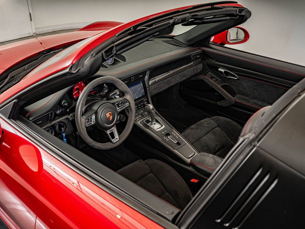 Certified 2017 Porsche 911 Targa 4 GTS image 21