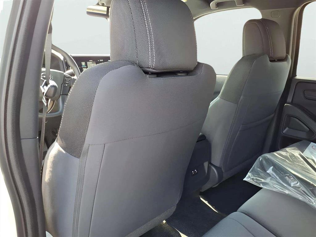 New 2026 Nissan Frontier SV image 14