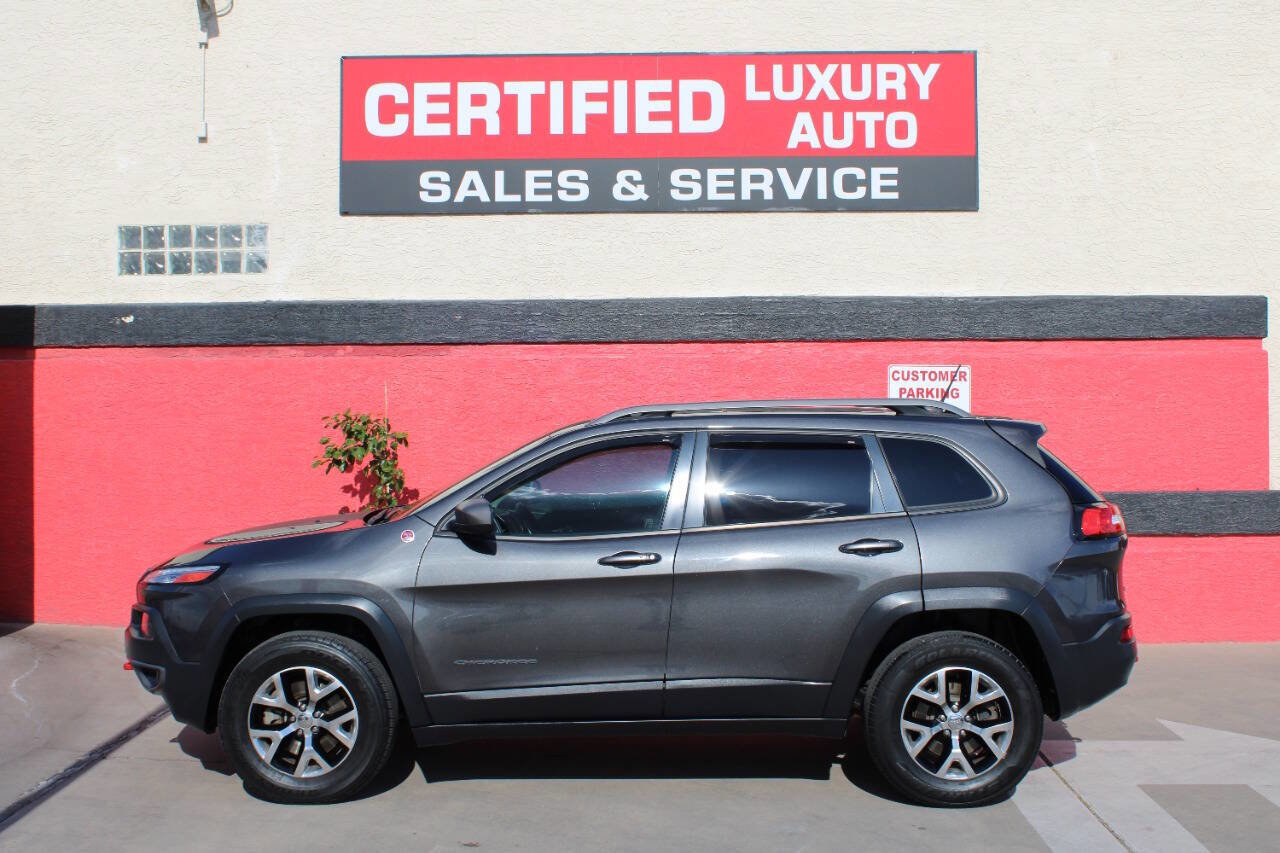 Used 2015 Jeep Cherokee Trailhawk w/ Comfort/Convenience Group image 3