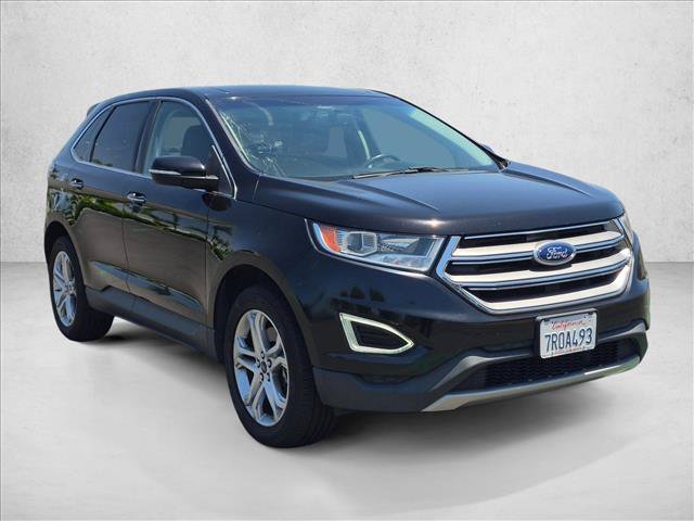 Used 2016 Ford Edge Titanium FWD image 3