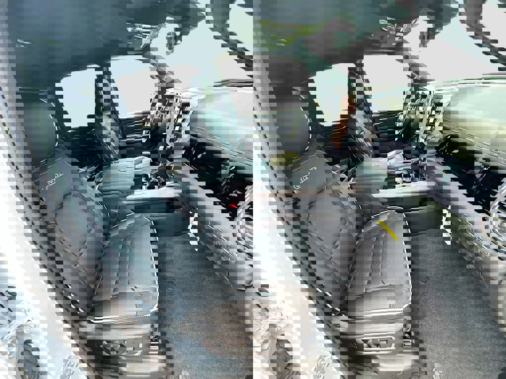 New 2025 RAM 1500 Laramie w/ Night Edition image 38