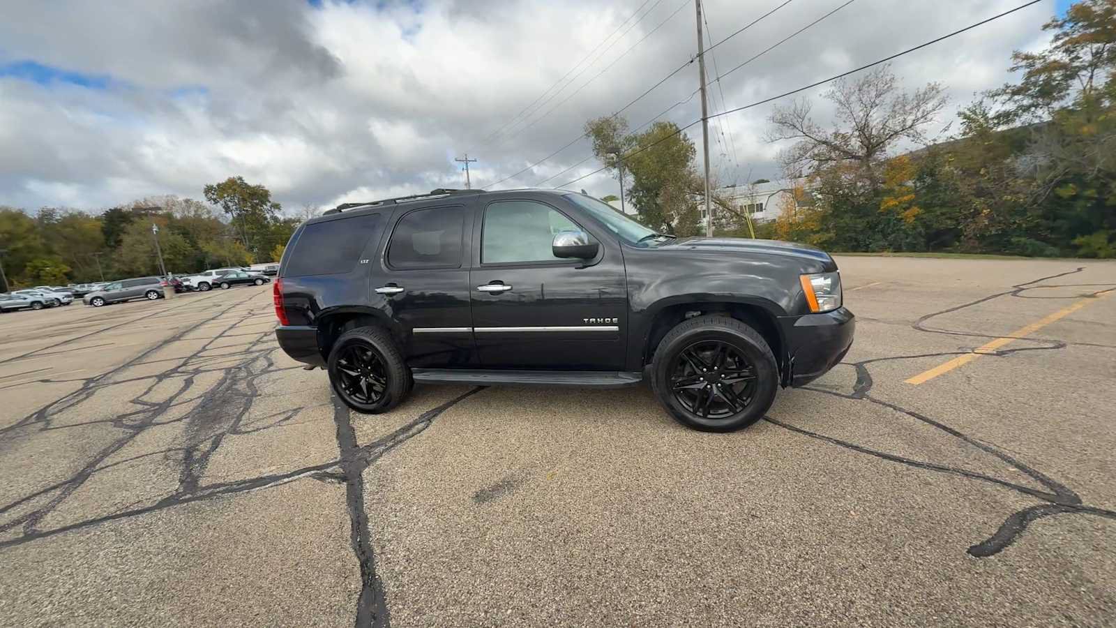 Used 2013 Chevrolet Tahoe LTZ AWD/4WD image 9