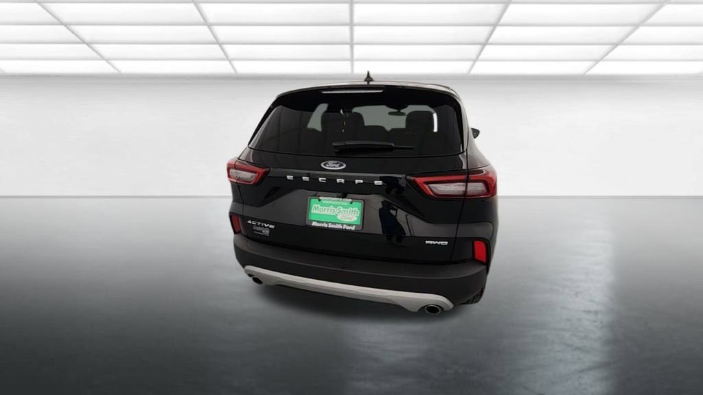 Used 2023 Ford Escape Active image 7