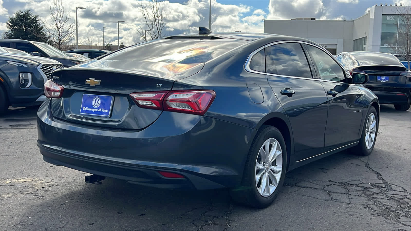 Used 2021 Chevrolet Malibu LT image 5