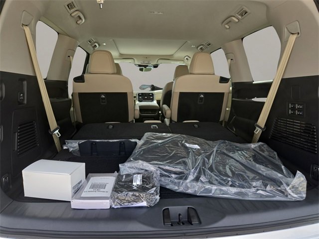 New 2026 Nissan Armada Platinum image 28