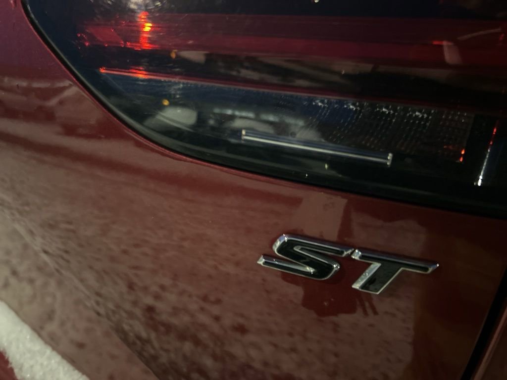 Used 2023 Buick Envision Preferred w/ Sport Touring Package image 9