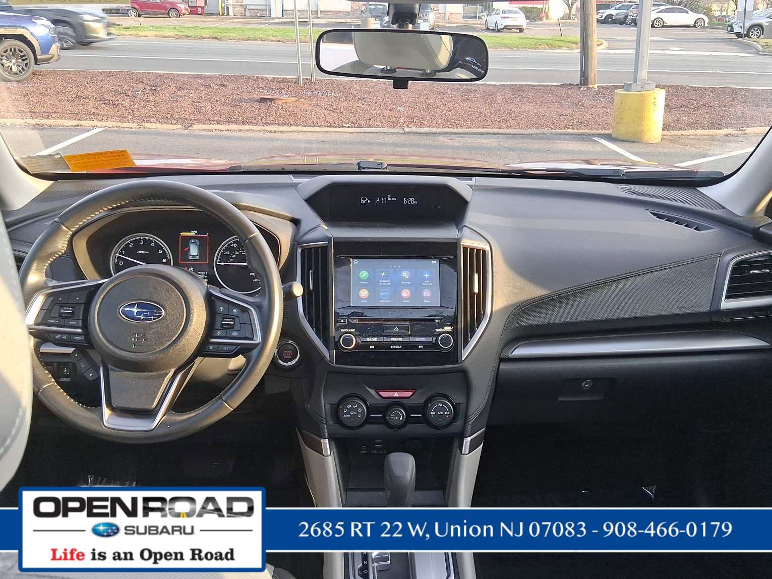 Used 2023 Subaru Forester Premium image 12