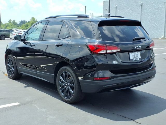 Used 2022 Chevrolet Equinox RS w/ LPO, Floor Liner Package AWD/4WD image 5