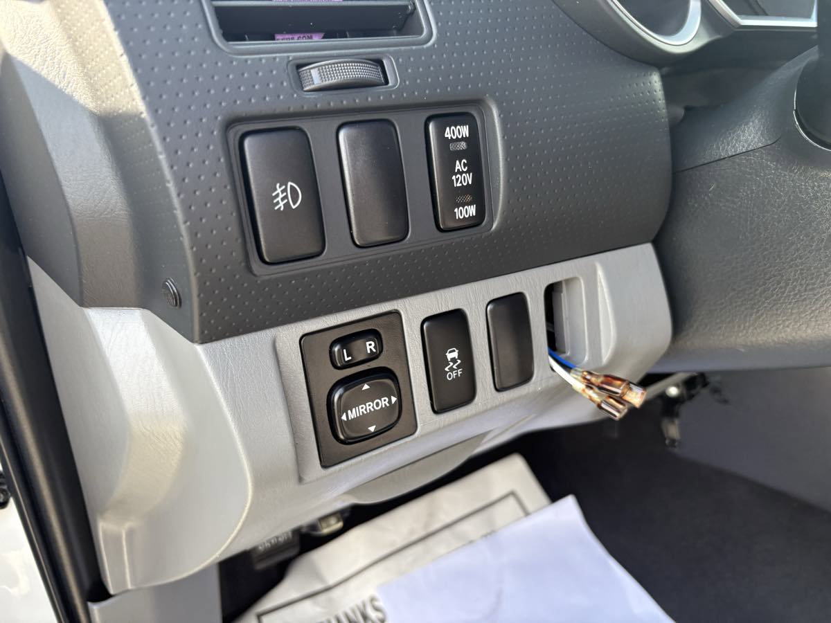 Used 2014 Toyota Tacoma PreRunner image 26