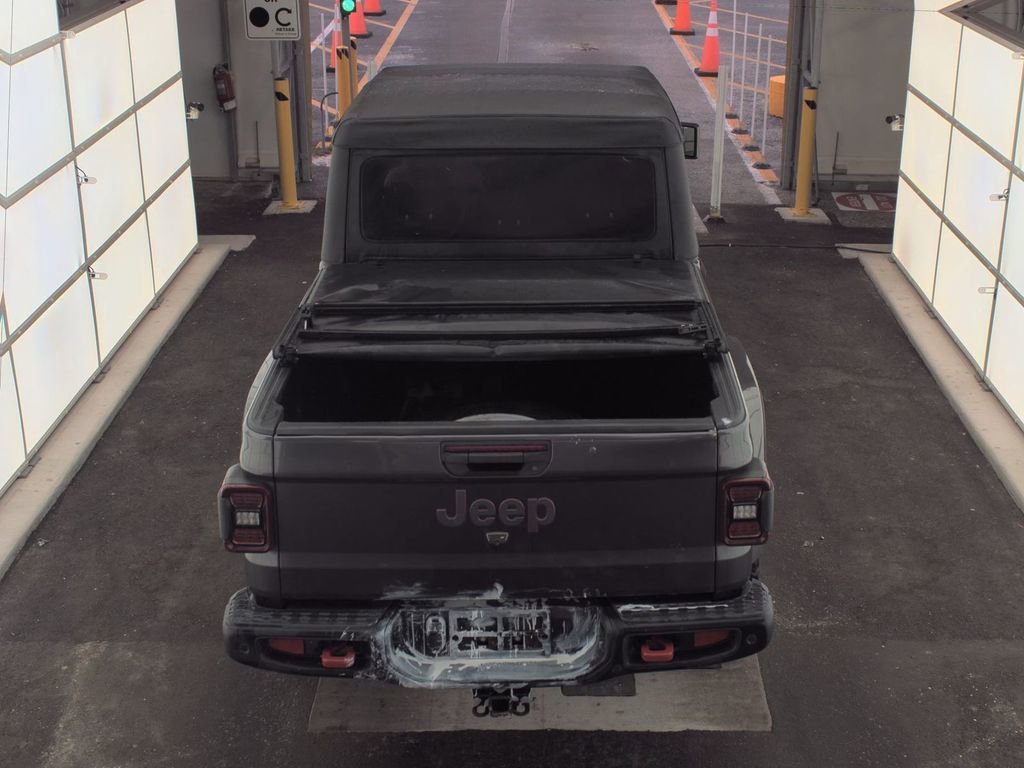 Used 2020 Jeep Gladiator Rubicon AWD/4WD image 5