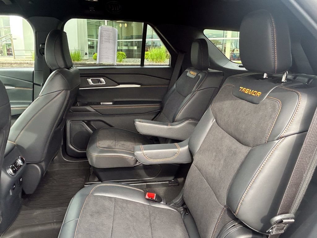 Used 2026 Ford Explorer Tremor w/ Tremor Convenience Package AWD/4WD image 13