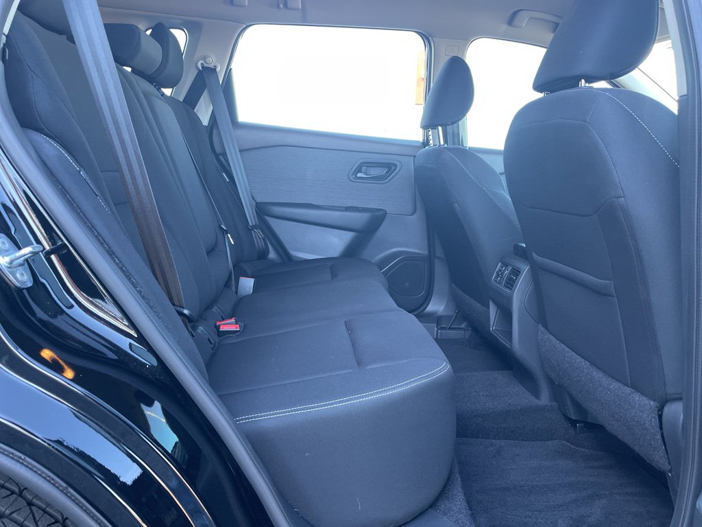 Certified 2023 Nissan Rogue S image 24