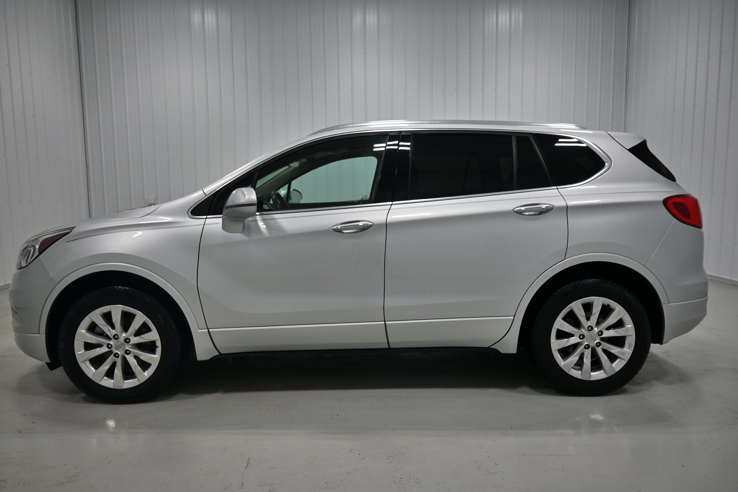 Used 2017 Buick Envision Essence AWD/4WD image 27