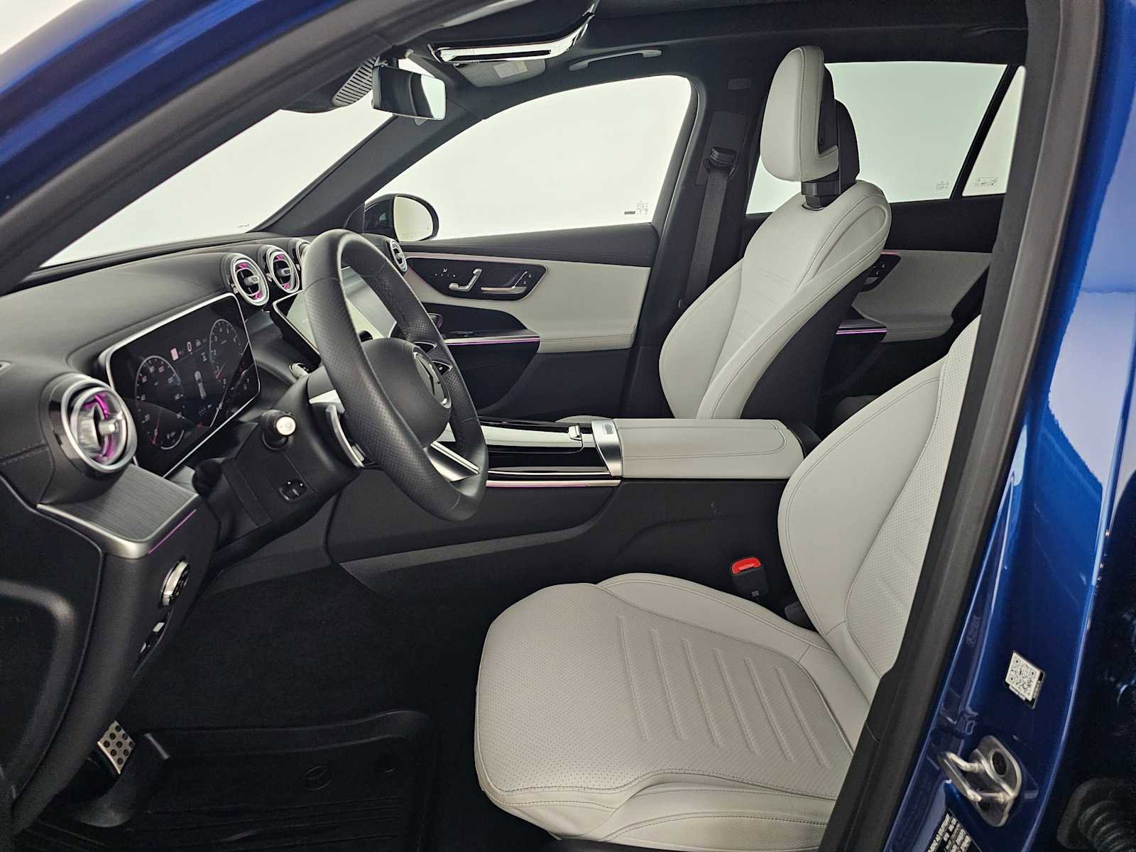 Used 2026 Mercedes-Benz GLC 300 4MATIC image 20