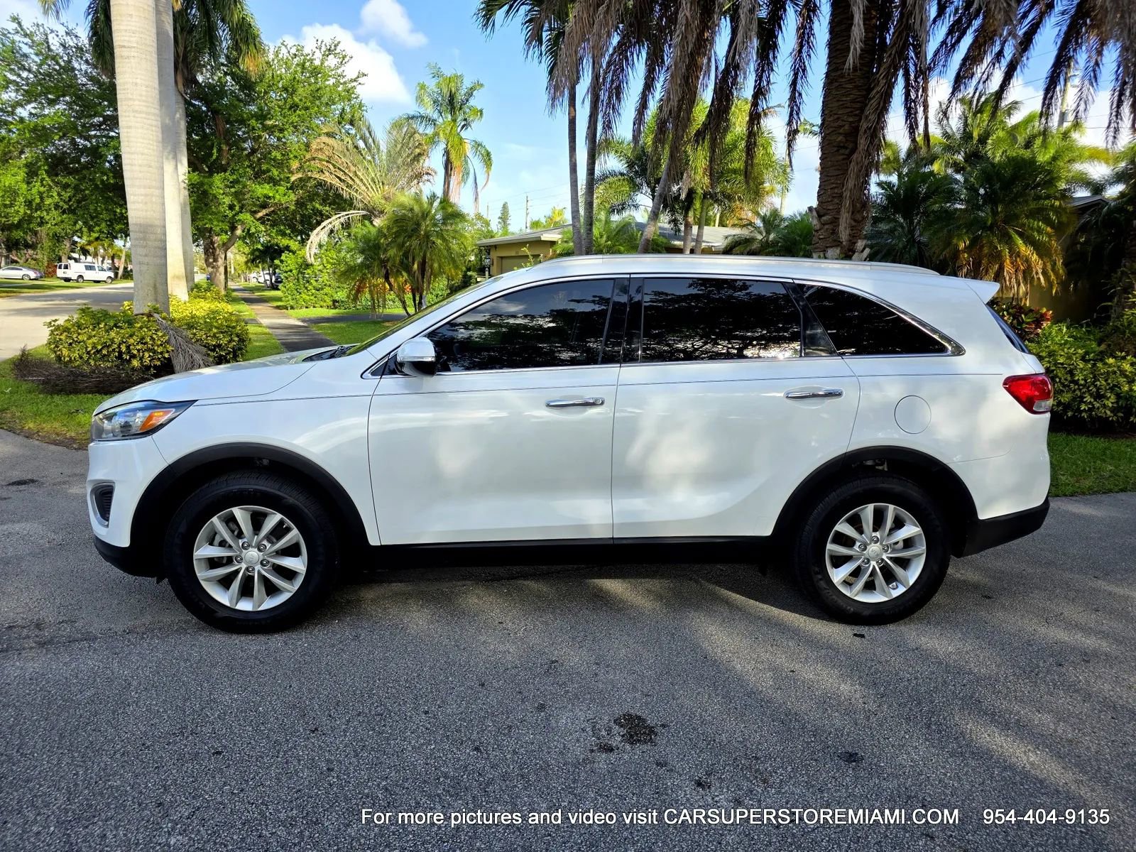 Used 2017 Kia Sorento LX FWD image 6