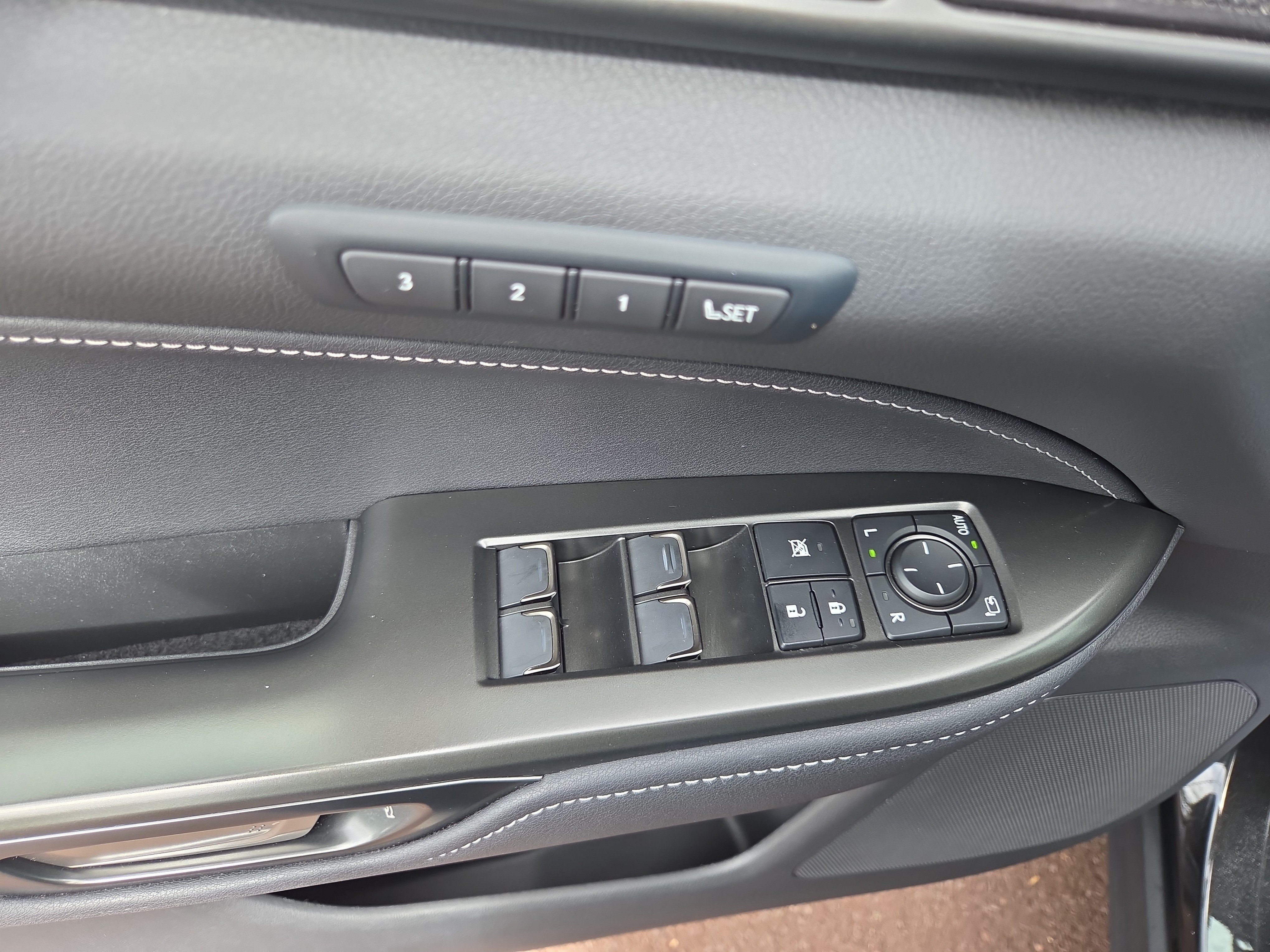 Certified 2024 Lexus NX 350h AWD w/ Vision Package image 31