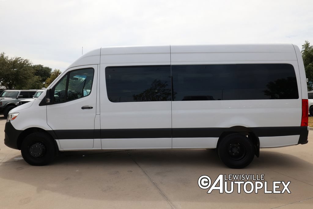 Used 2022 Mercedes-Benz Sprinter 3500 image 8