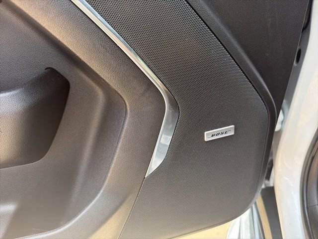 Used 2021 Chevrolet Suburban Premier RWD image 15