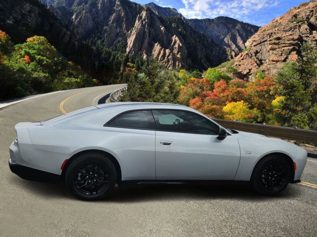 Used 2025 Dodge Charger Daytona R/T w/ Quick Order Package 25M R/T AWD/4WD image 2