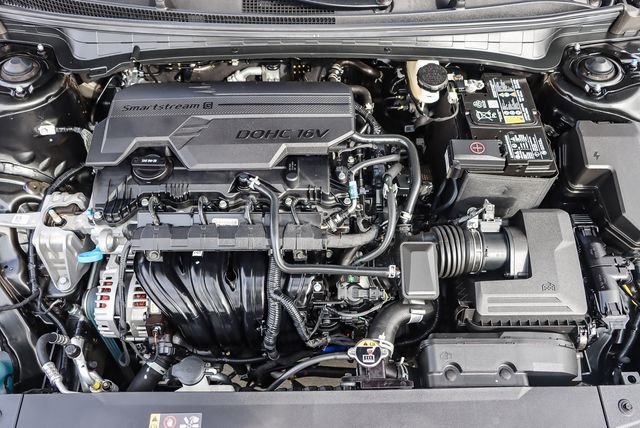 Used 2025 Kia K4 LXS image 29