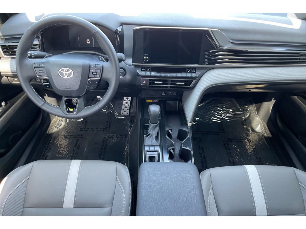 Used 2025 Toyota Camry SE w/ Convenience Package FWD image 16