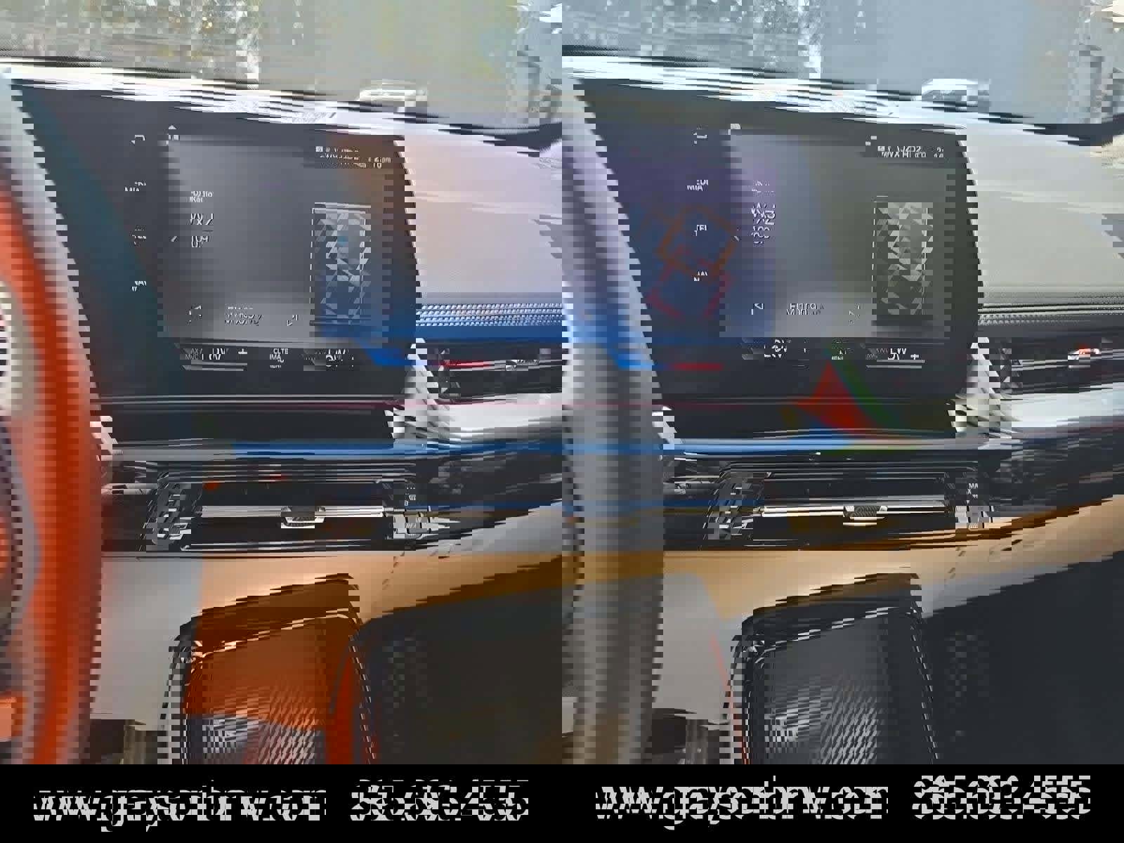 Used 2023 BMW X1 xDrive28i image 11