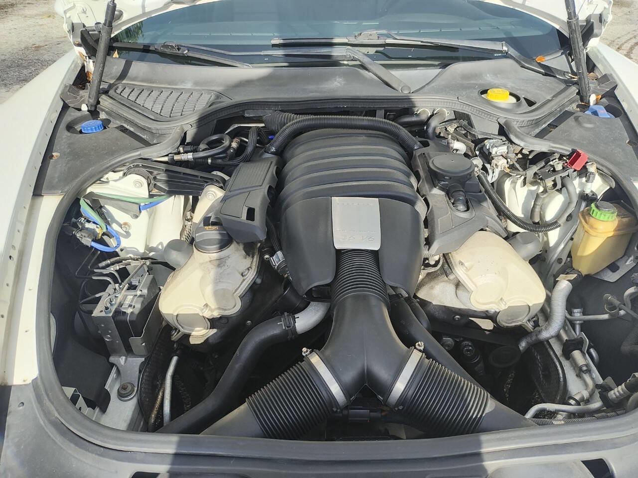 Used 2013 Porsche Panamera RWD image 29