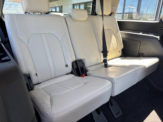 Used 2020 Ford Expedition Platinum AWD/4WD image 25