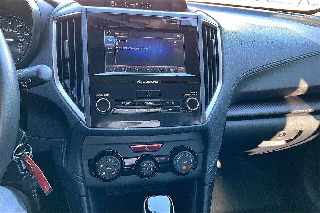 Used 2018 Subaru Crosstrek 2.0i Premium w/ Eyesight System image 18