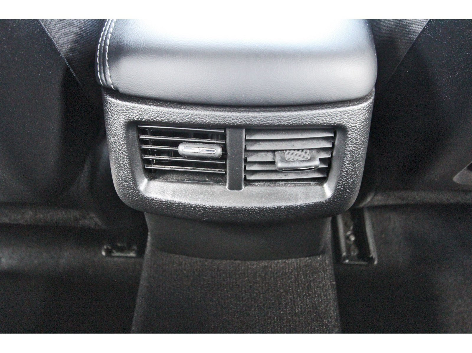 Used 2021 Dodge Challenger GT w/ Blacktop Package RWD image 15