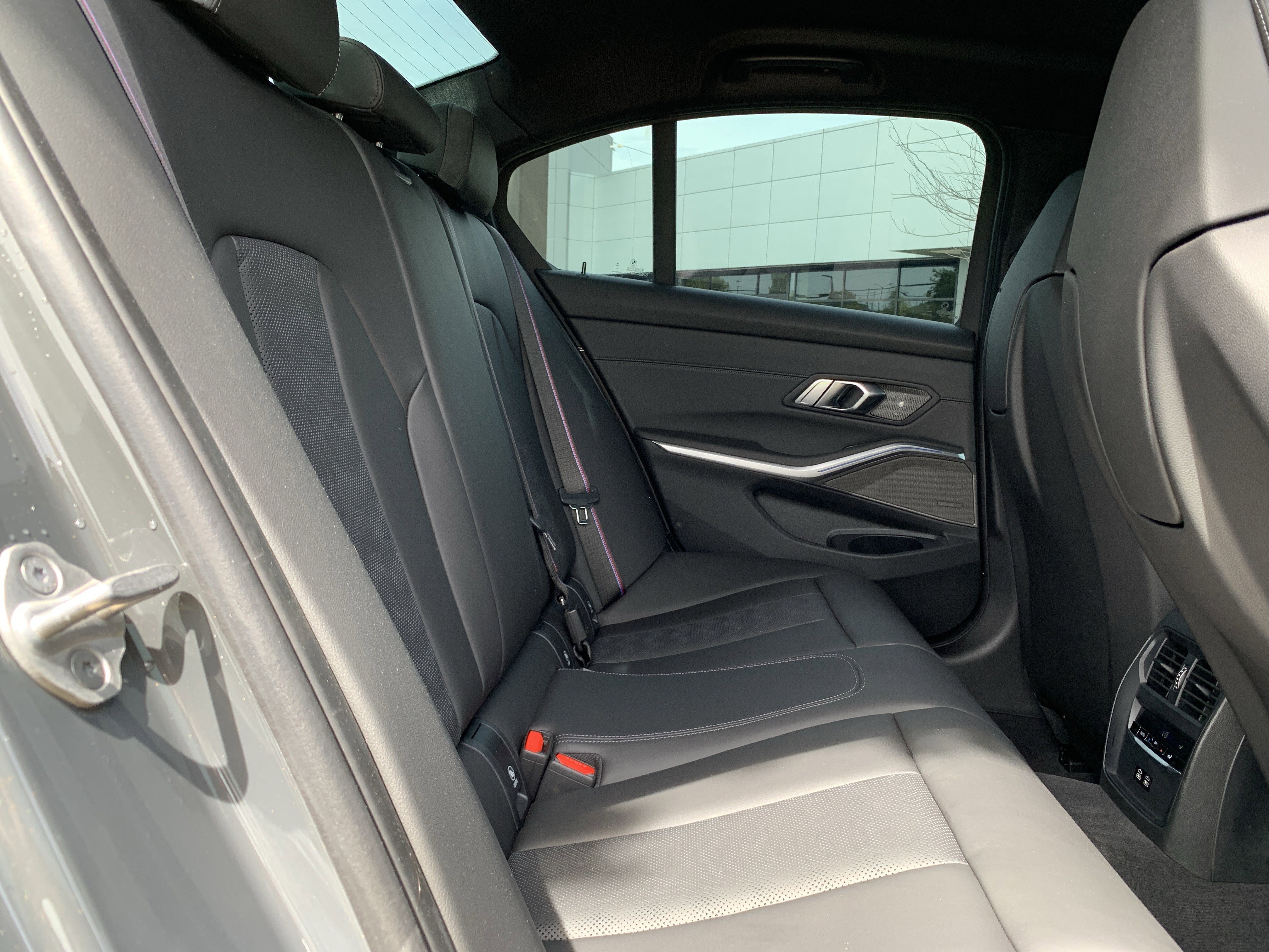 Used 2026 BMW M3 Competition RWD image 33