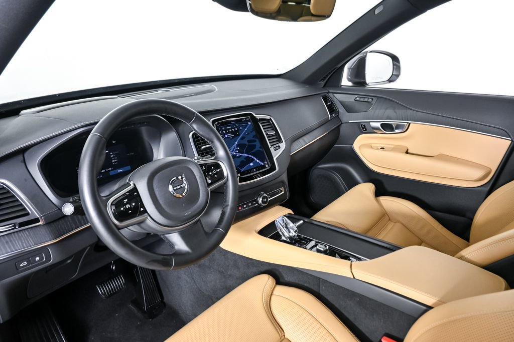Certified 2024 Volvo XC90 T8 Ultimate AWD/4WD image 6