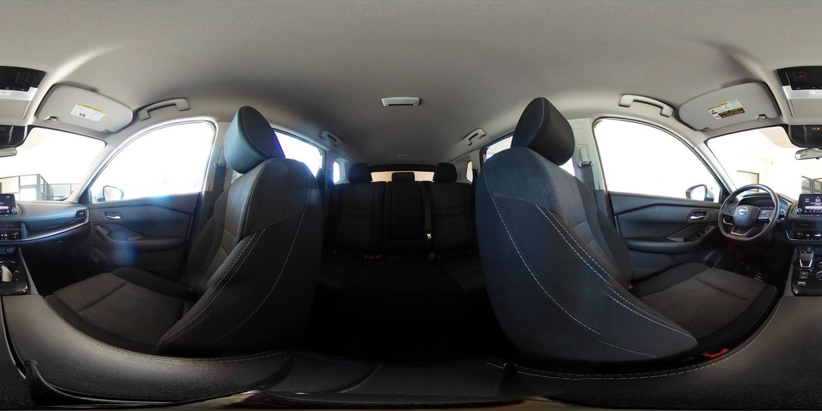 Used 2025 Nissan Rogue SV FWD image 43