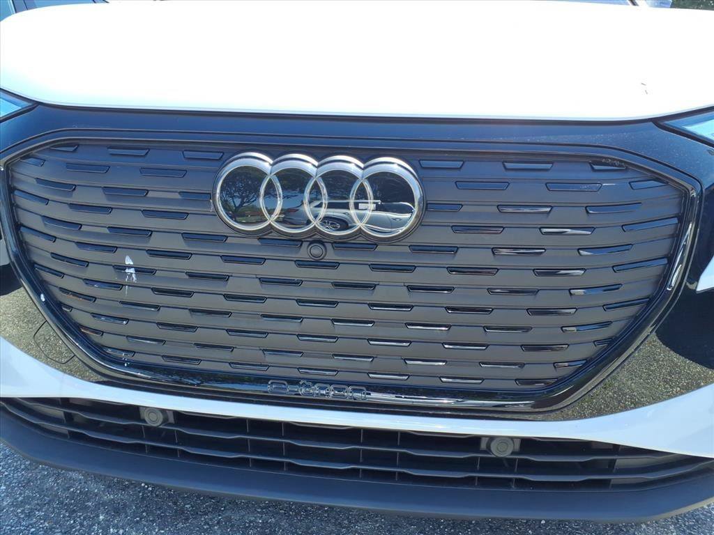 New 2025 Audi Q4 e-tron Premium Plus AWD/4WD image 27