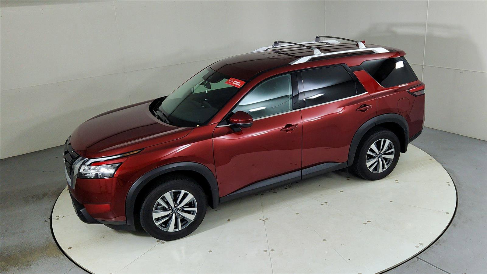 Used 2024 Nissan Pathfinder SL image 39