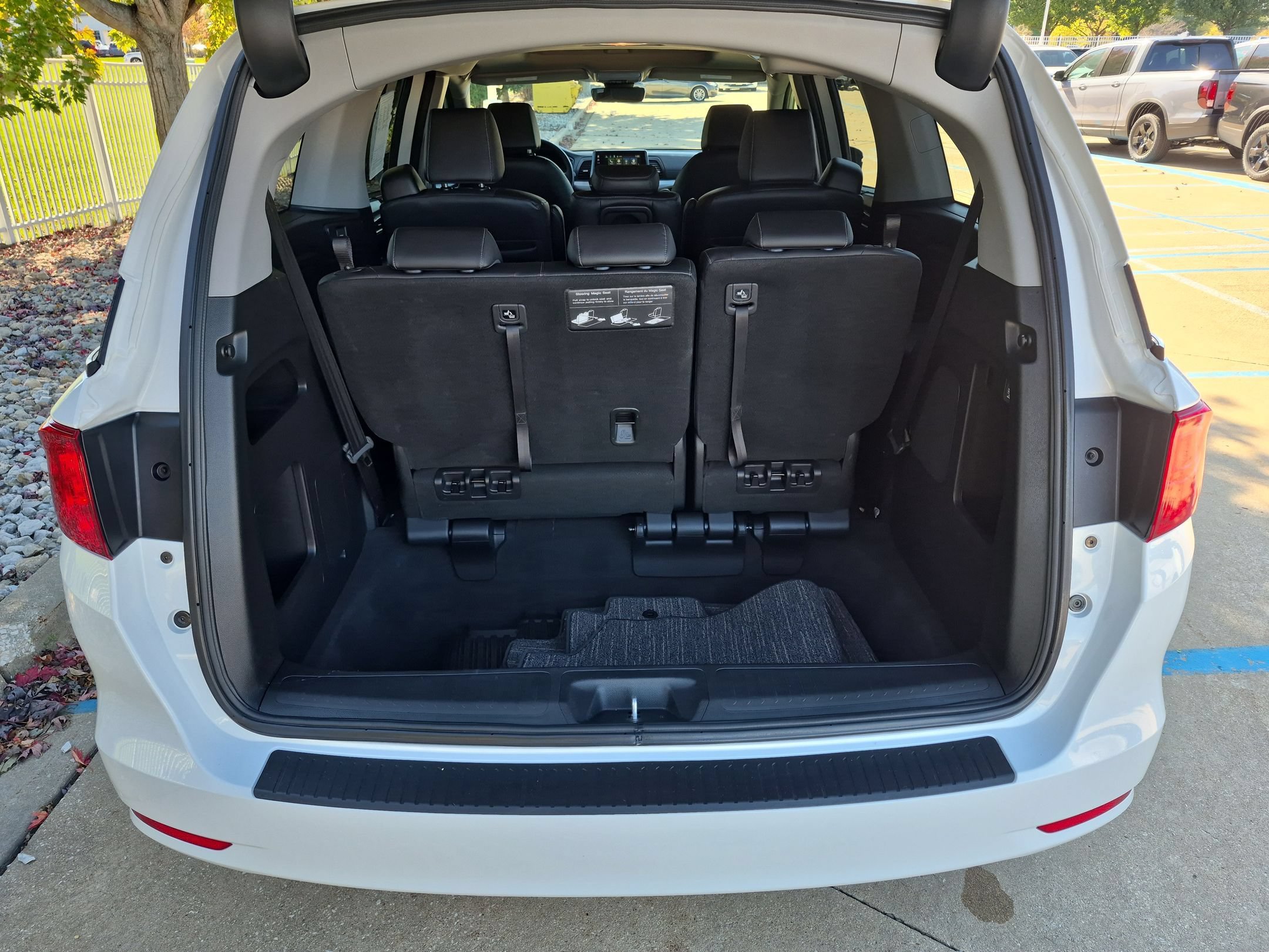 Certified 2024 Honda Odyssey EX-L image 27