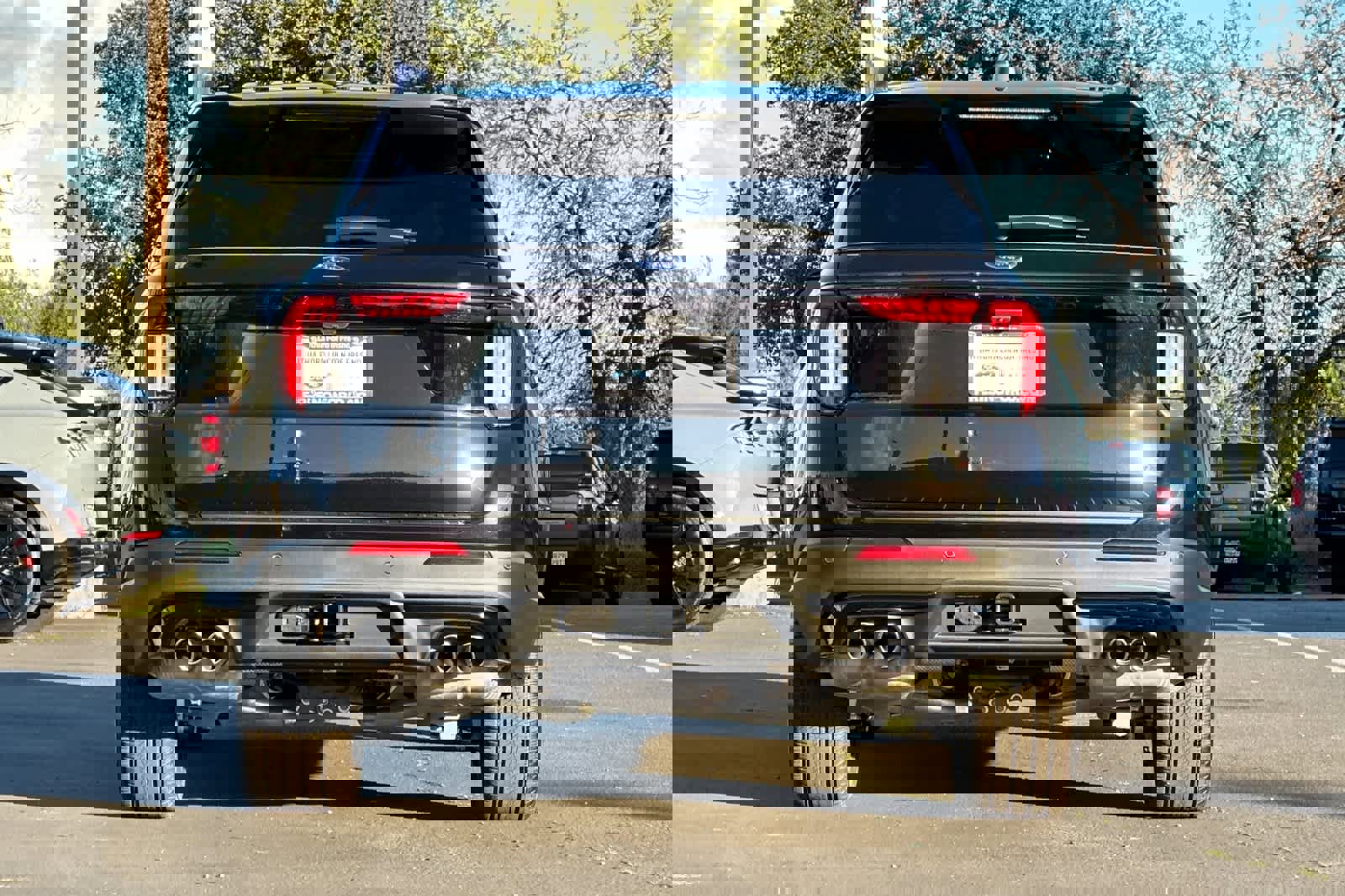 New 2026 Ford Explorer ST w/ Sun And Sound Package image 7