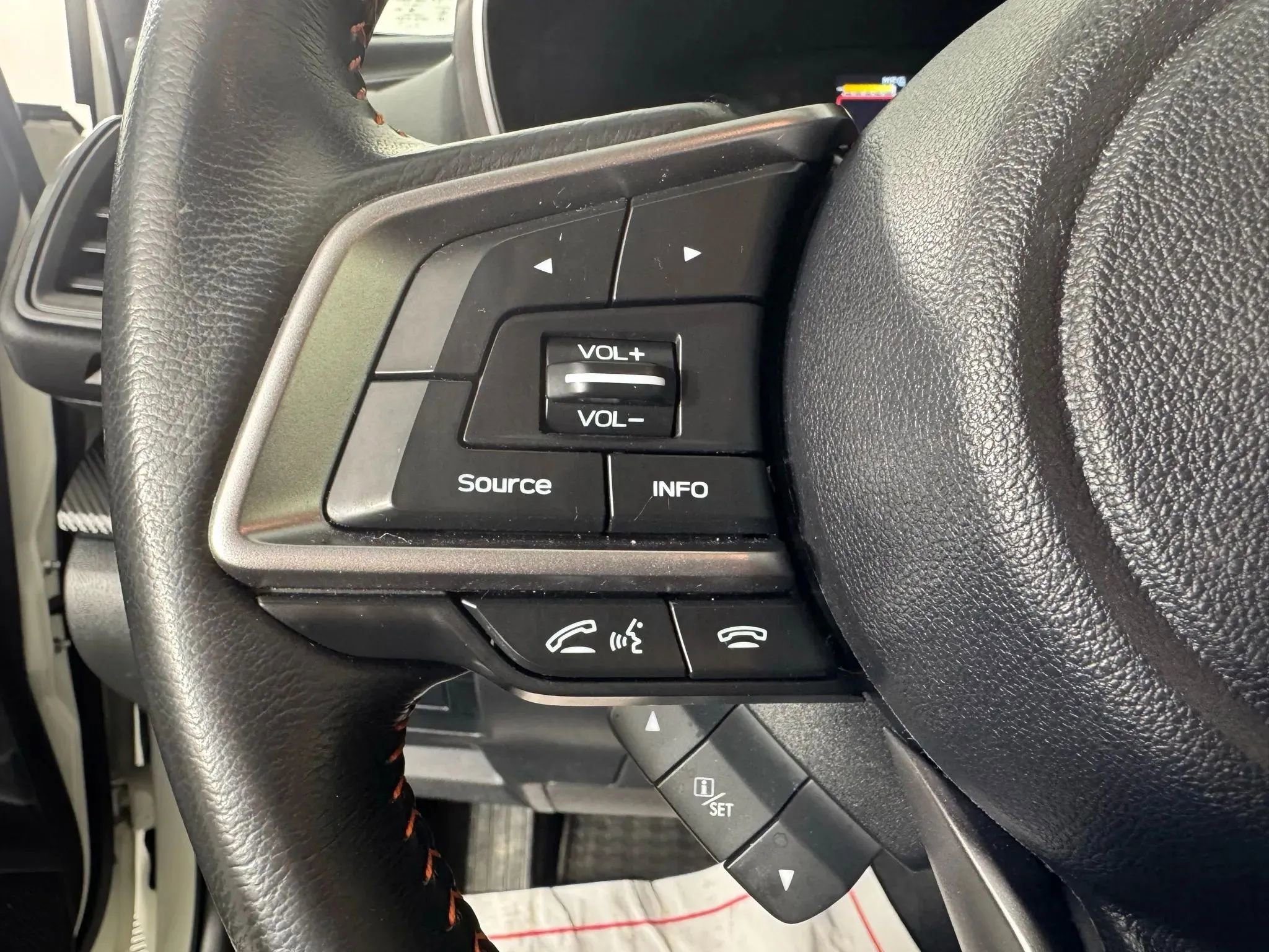 Used 2021 Subaru Crosstrek 2.0i Premium w/ Moonroof Package image 15