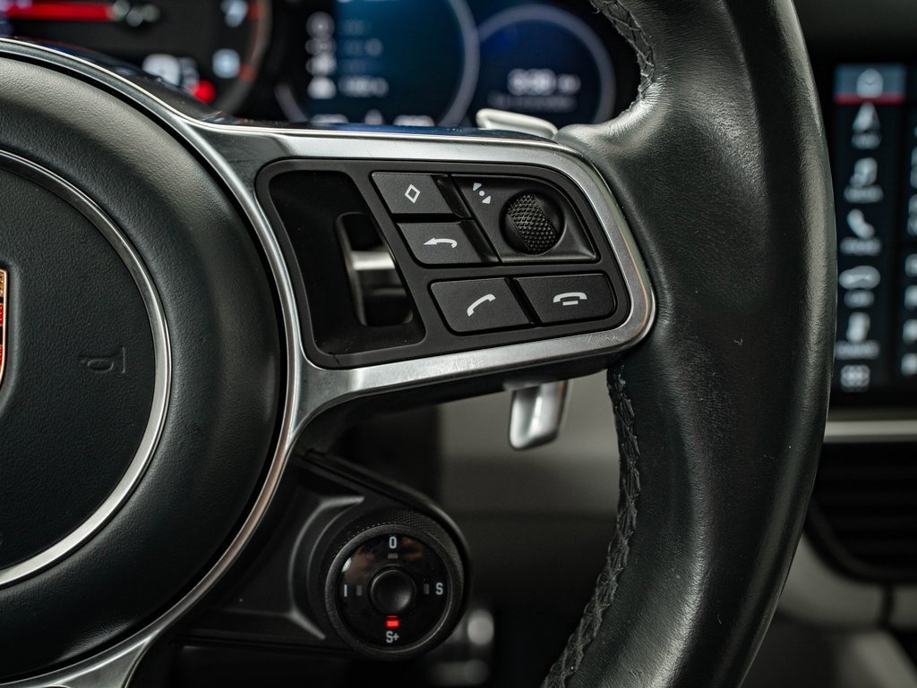 Used 2019 Porsche Cayenne S image 33