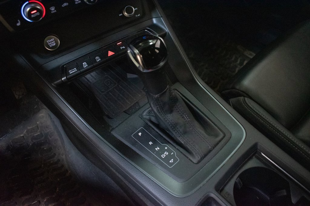 Used 2020 Audi Q3 2.0T Premium Plus w/ Premium Plus Package image 18