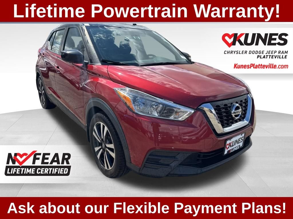 Used 2019 Nissan Kicks SV w/ Exterior Package image 1