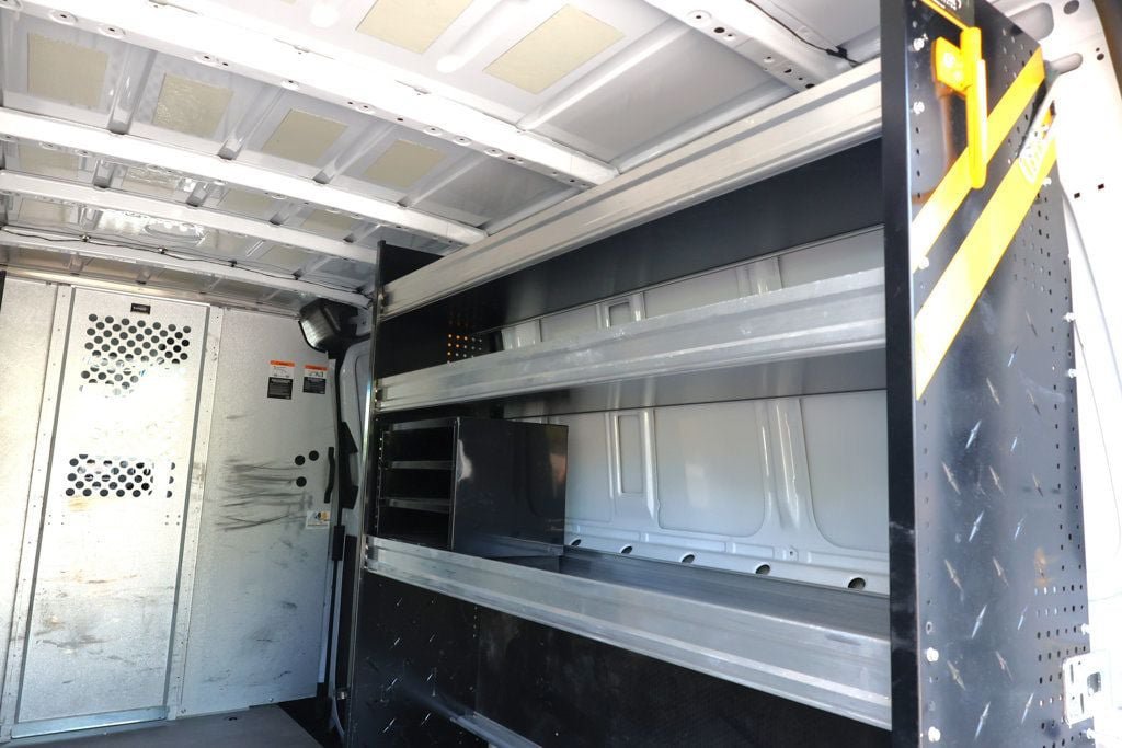 Used 2022 Mercedes-Benz Sprinter 2500 image 22